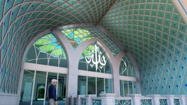 پروژه ساختمانی و معماری مجموعه یادمان شهدای شهر نجف آباد